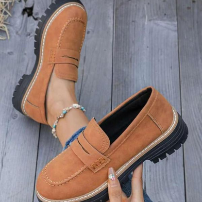 Momount női platform loafer – bordázott talp, penny pánt, belebújós, kerek orr