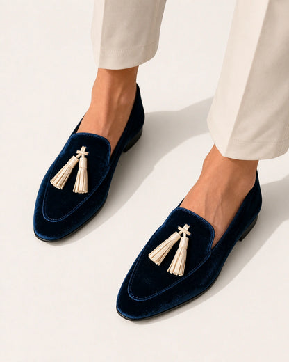 Blauer Damen-Loafer in Samtoptik mit Quasten — Produktbild 5
