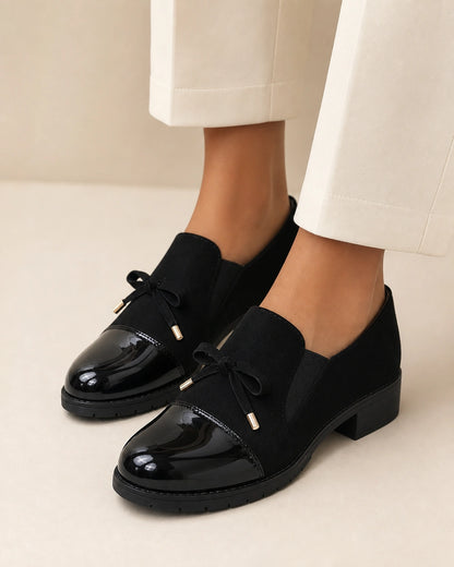 Damen-Loafer mit Lackspitze und Schleife — Produktbild 1