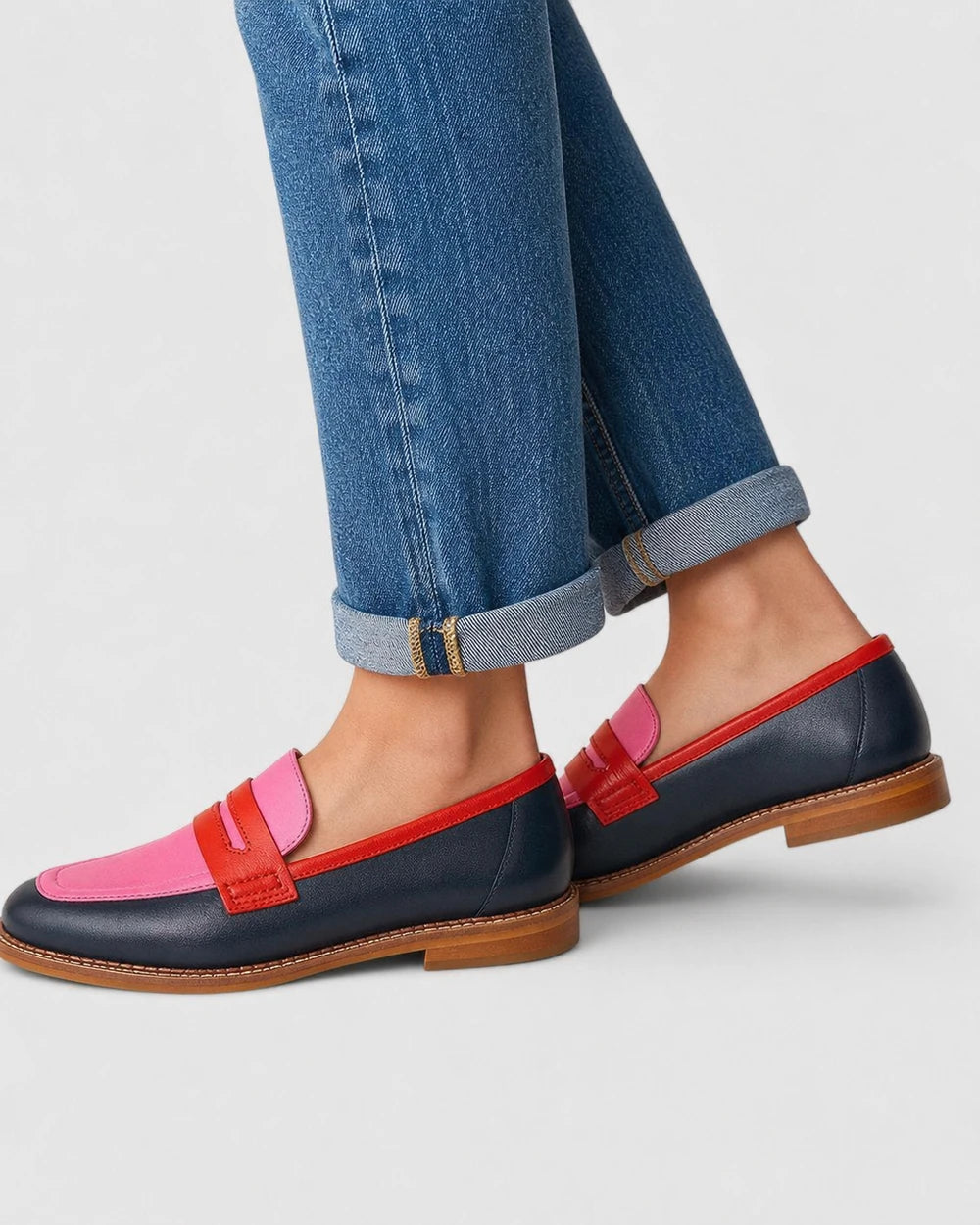 Schwarz-rosafarbener Damen-Loafer mit Riegel — Produktbild 4
