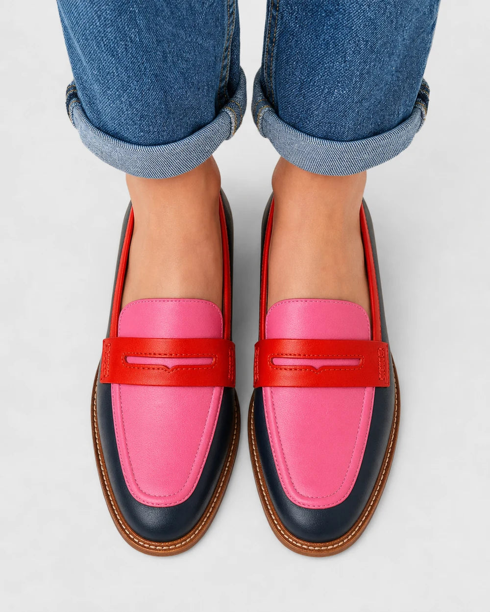 Schwarz-rosafarbener Damen-Loafer mit Riegel — Produktbild 5