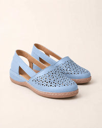 Blau