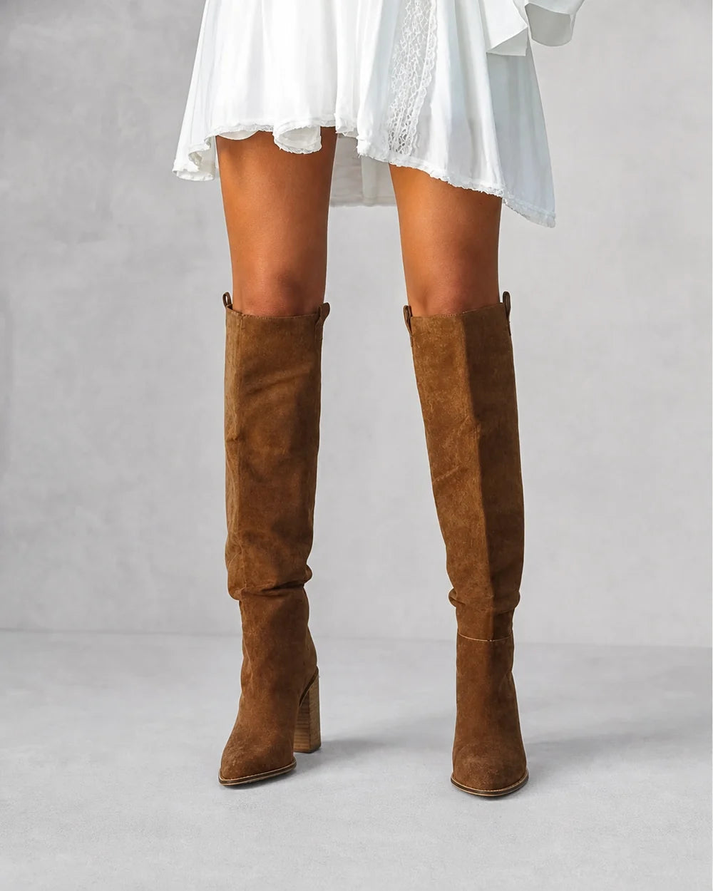Momount women pointed suede-effect knee-high boots – view 3