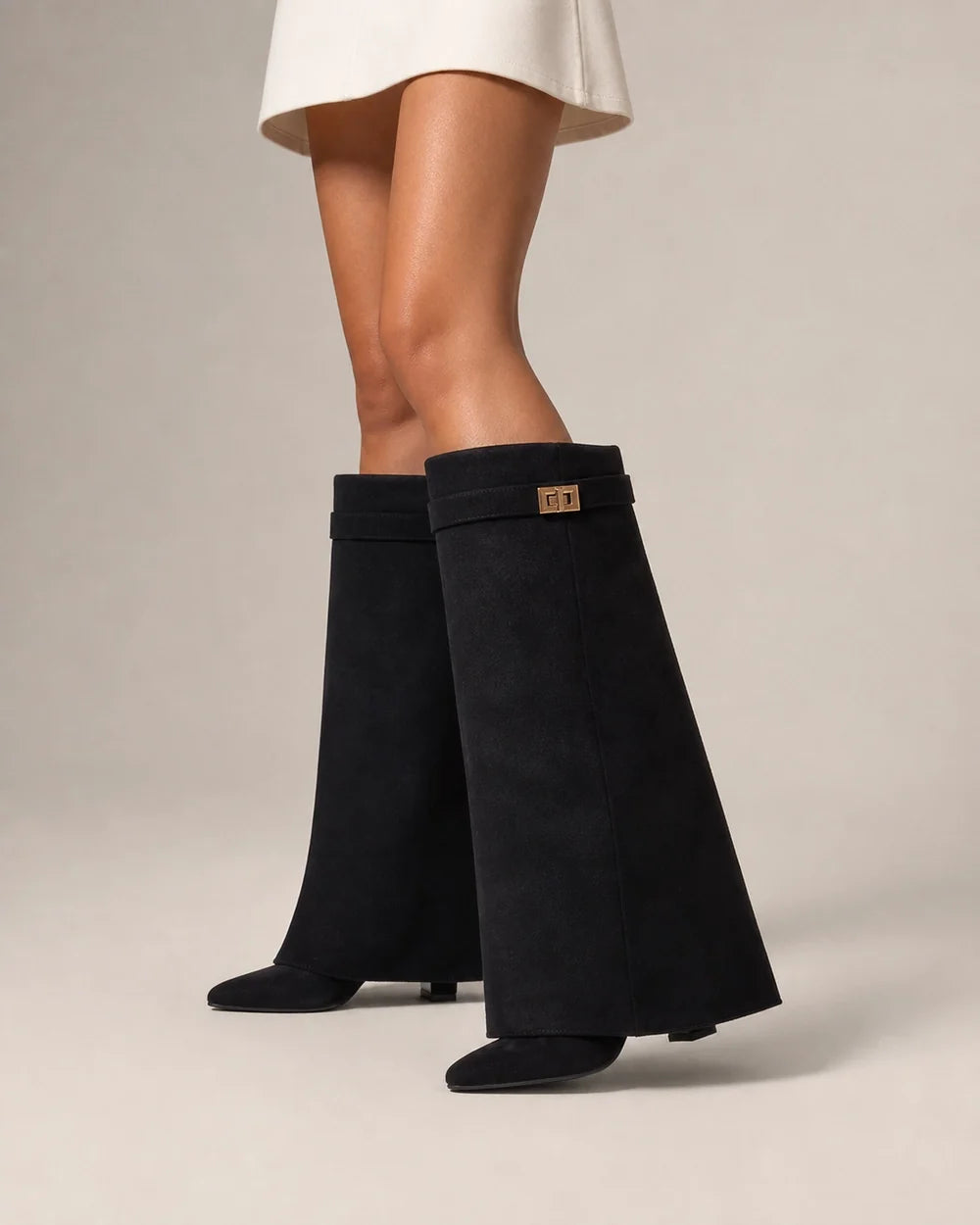 Momount women wide-bell pointed knee-high boots – view 1