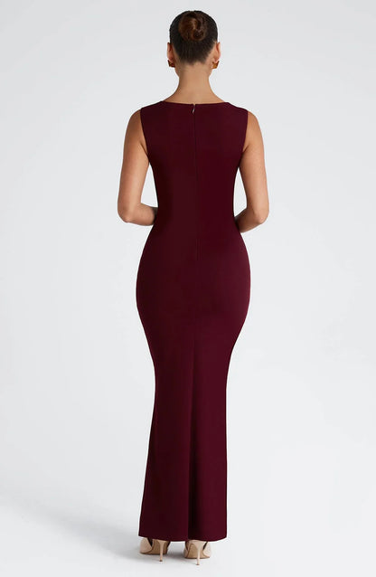 Allegra | Elegantna satenska večernja maxi haljina s halter izrezom i otvorenim leđima