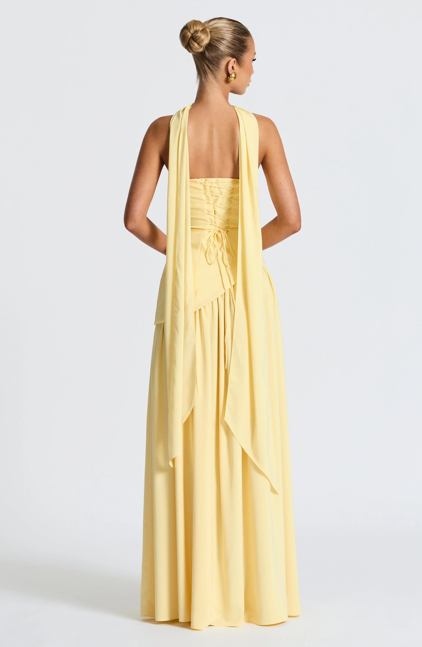 Calista | Elegantes trägerloses Maxikleid mit Korsage, Schal-Detail und Schlitz