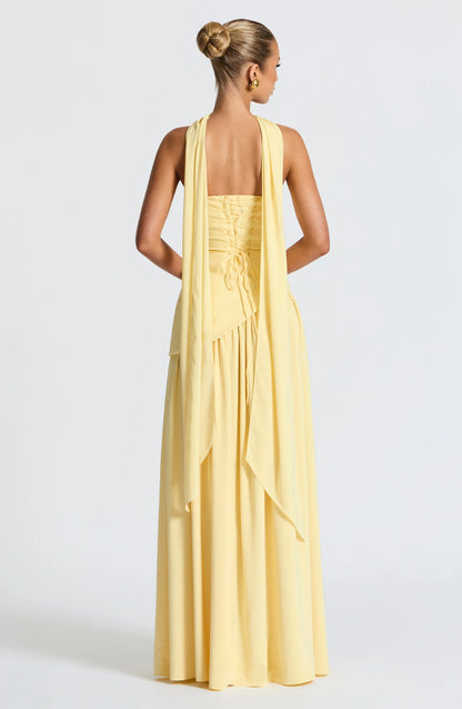 Calista | Elegantes trägerloses Maxikleid mit Korsage, Schal-Detail und Schlitz